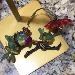 Katherine’s Collection Ornaments Trinket Box Glitter & Whimsical Dancing Frogs